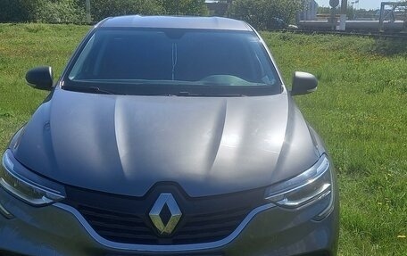 Renault Arkana I, 2019 год, 1 650 000 рублей, 2 фотография