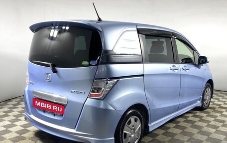 Honda Freed I, 2013 год, 1 200 000 рублей, 5 фотография