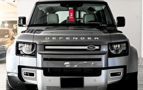 Land Rover Defender II, 2024 год, 9 500 000 рублей, 1 фотография