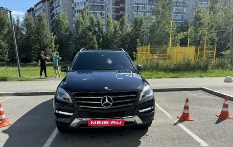 Mercedes-Benz M-Класс, 2012 год, 2 600 000 рублей, 2 фотография