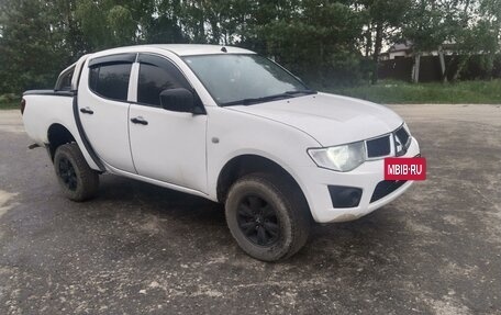 Mitsubishi L200 IV рестайлинг, 2011 год, 1 134 000 рублей, 3 фотография