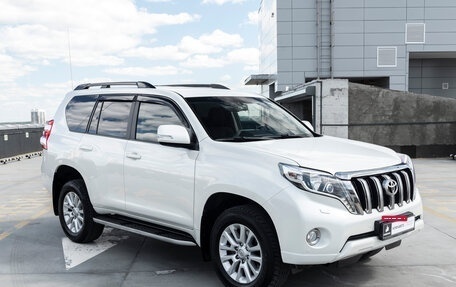 Toyota Land Cruiser Prado 150 рестайлинг 2, 2016 год, 4 299 000 рублей, 3 фотография