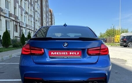 BMW 3 серия, 2017 год, 2 700 000 рублей, 3 фотография