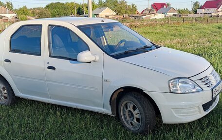 Renault Logan I, 2011 год, 285 000 рублей, 3 фотография