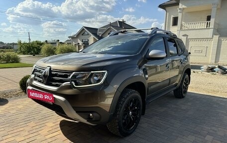 Renault Duster, 2021 год, 2 300 000 рублей, 2 фотография