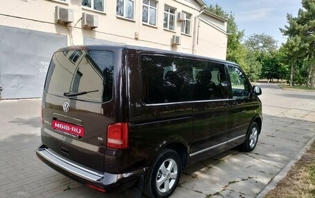 Volkswagen Caravelle T5, 2012 год, 2 080 000 рублей, 7 фотография