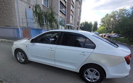 Skoda Rapid I, 2016 год, 700 000 рублей, 2 фотография