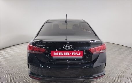 Hyundai Solaris II рестайлинг, 2021 год, 1 850 000 рублей, 6 фотография