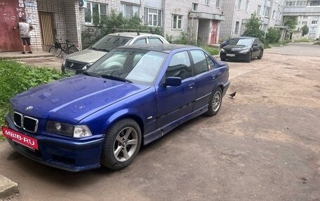 BMW 3 серия, 1995 год, 320 000 рублей, 4 фотография