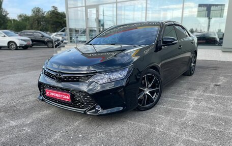 Toyota Camry, 2017 год, 2 399 000 рублей, 2 фотография