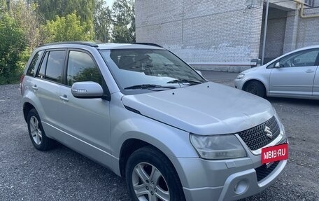 Suzuki Grand Vitara, 2010 год, 900 000 рублей, 3 фотография