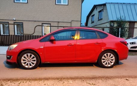 Opel Astra J, 2012 год, 799 999 рублей, 6 фотография