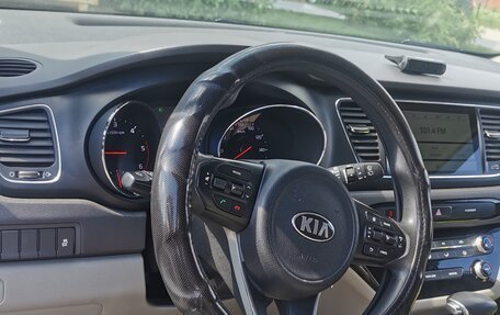 KIA Carnival III, 2018 год, 2 785 000 рублей, 8 фотография