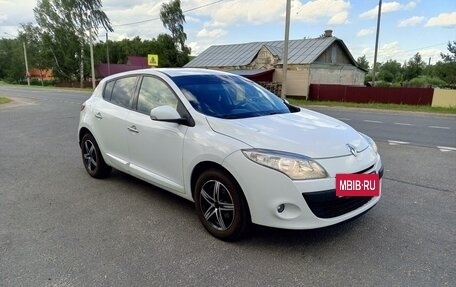 Renault Megane III, 2011 год, 870 000 рублей, 4 фотография