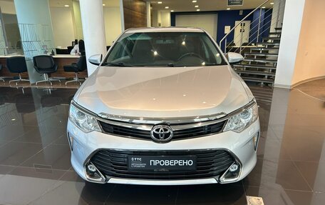 Toyota Camry, 2017 год, 2 461 611 рублей, 2 фотография