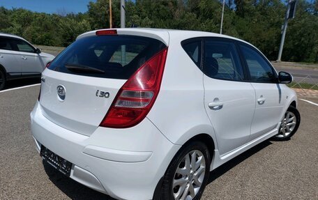 Hyundai i30 I, 2010 год, 910 000 рублей, 6 фотография