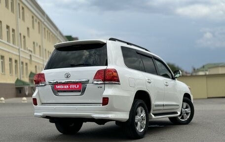 Toyota Land Cruiser 200, 2015 год, 5 450 000 рублей, 3 фотография