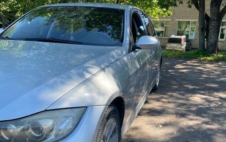 BMW 3 серия, 2007 год, 900 000 рублей, 2 фотография