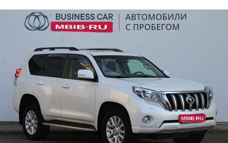 Toyota Land Cruiser Prado 150 рестайлинг 2, 2015 год, 3 998 000 рублей, 3 фотография