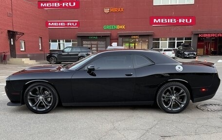 Dodge Challenger III рестайлинг 2, 2021 год, 3 100 000 рублей, 11 фотография