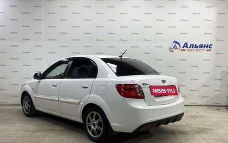 KIA Rio II, 2011 год, 760 000 рублей, 5 фотография