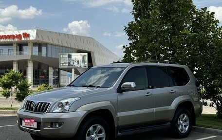 Toyota Land Cruiser Prado 120 рестайлинг, 2004 год, 2 750 000 рублей, 2 фотография