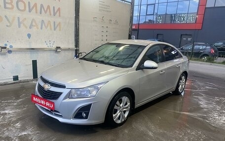 Chevrolet Cruze II, 2014 год, 950 000 рублей, 2 фотография