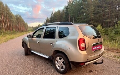 Renault Duster I рестайлинг, 2014 год, 1 020 000 рублей, 3 фотография