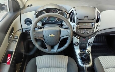 Chevrolet Cruze II, 2013 год, 879 000 рублей, 11 фотография