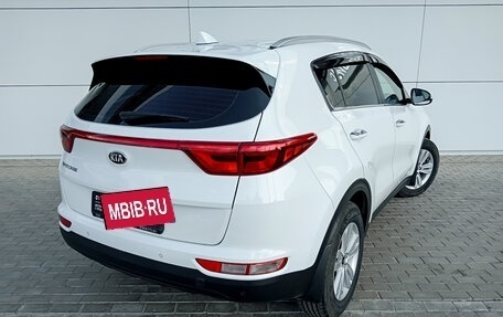 KIA Sportage IV рестайлинг, 2018 год, 1 995 000 рублей, 5 фотография