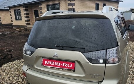 Mitsubishi Outlander III рестайлинг 3, 2008 год, 1 267 000 рублей, 2 фотография