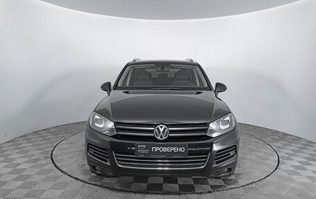 Volkswagen Touareg III, 2011 год, 2 217 000 рублей, 2 фотография