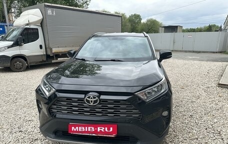 Toyota RAV4, 2021 год, 3 580 000 рублей, 1 фотография