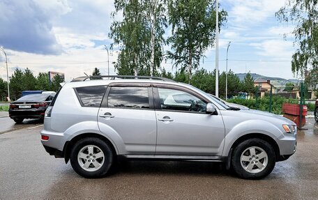 Mitsubishi Outlander III рестайлинг 3, 2012 год, 1 514 000 рублей, 4 фотография