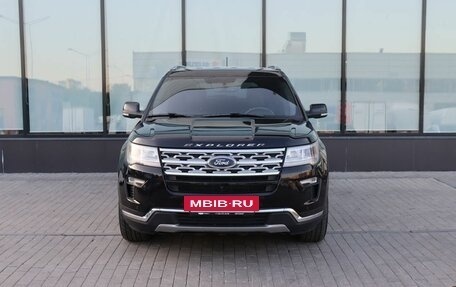 Ford Explorer VI, 2018 год, 3 470 000 рублей, 8 фотография