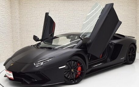 Lamborghini Aventador I рестайлинг, 2021 год, 45 500 000 рублей, 5 фотография