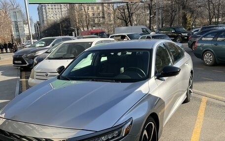 Honda Accord IX рестайлинг, 2022 год, 2 220 000 рублей, 1 фотография