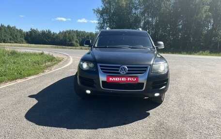 Volkswagen Touareg III, 2007 год, 1 375 000 рублей, 1 фотография