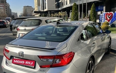 Honda Accord IX рестайлинг, 2022 год, 2 220 000 рублей, 3 фотография