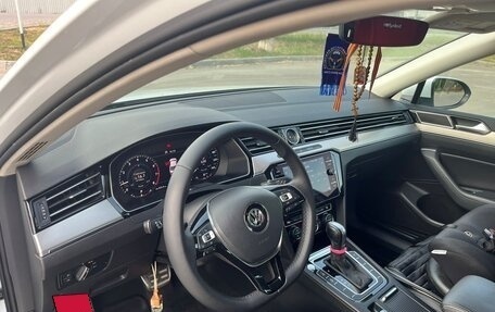 Volkswagen Passat B8 рестайлинг, 2019 год, 2 180 000 рублей, 6 фотография