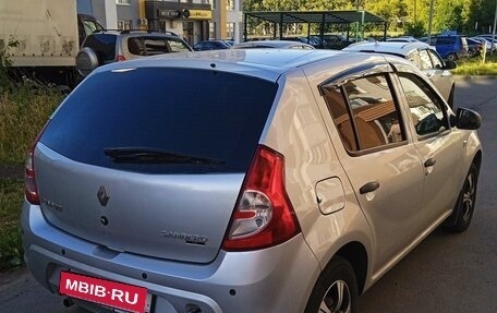 Renault Sandero I, 2014 год, 720 000 рублей, 3 фотография