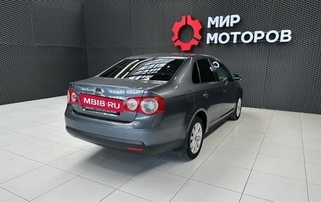 Volkswagen Jetta VI, 2009 год, 770 000 рублей, 4 фотография