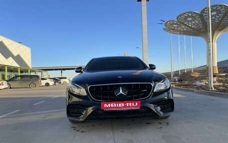 Mercedes-Benz E-Класс, 2018 год, 3 400 000 рублей, 4 фотография