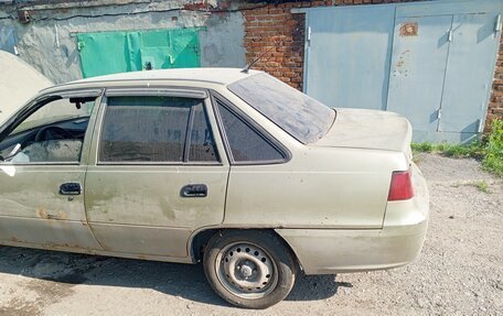 Daewoo Nexia I рестайлинг, 2010 год, 96 000 рублей, 3 фотография