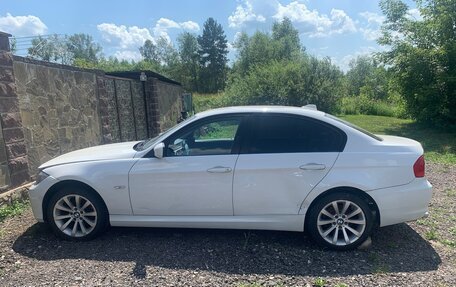 BMW 3 серия, 2011 год, 310 000 рублей, 4 фотография