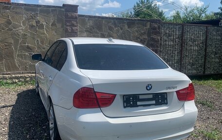 BMW 3 серия, 2011 год, 310 000 рублей, 3 фотография