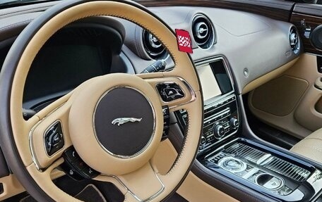 Jaguar XJ IV (X351), 2013 год, 2 550 000 рублей, 1 фотография