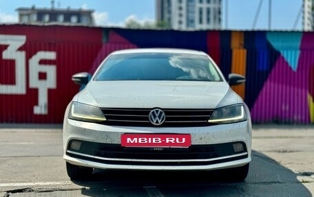 Volkswagen Jetta VI, 2017 год, 1 475 000 рублей, 2 фотография