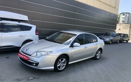 Renault Laguna III рестайлинг, 2009 год, 780 000 рублей, 2 фотография