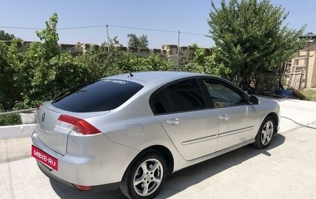 Renault Laguna III рестайлинг, 2009 год, 780 000 рублей, 11 фотография